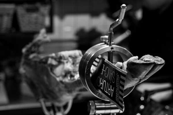 Top 5 Classic Car Restoration Tips for Beginners